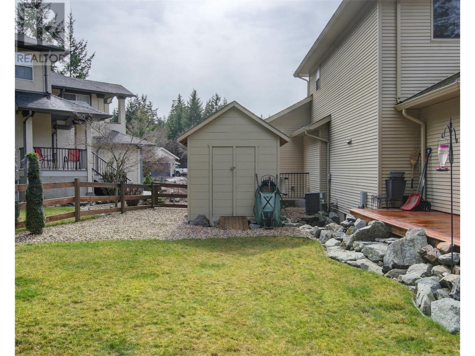 Photo 42 of 17 Kestrel Court, Vernon BC