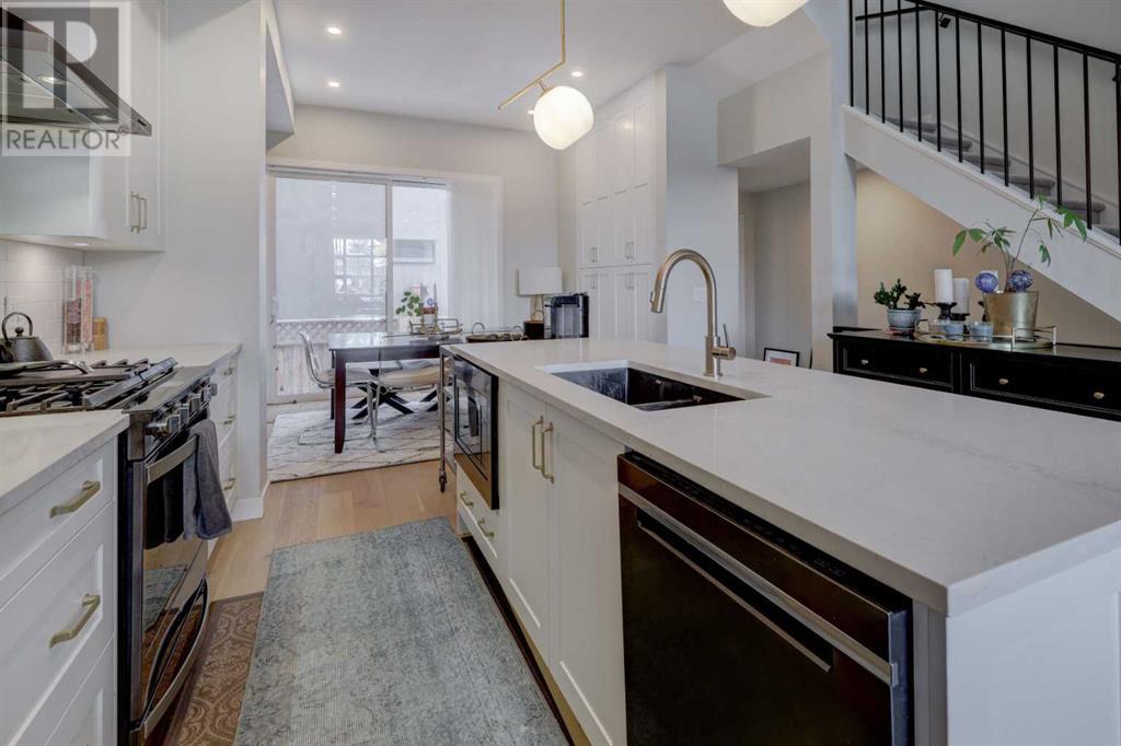 Single Family House for Sale in   Street SW Altadore Calgary 