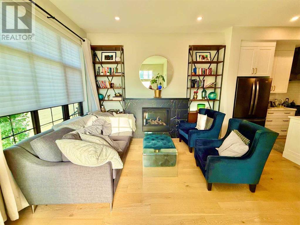 Single Family House for Sale in   Street SW Altadore Calgary 