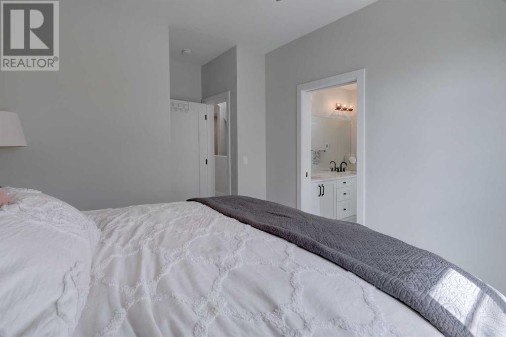 Single Family House for Sale in   Street SW Altadore Calgary 
