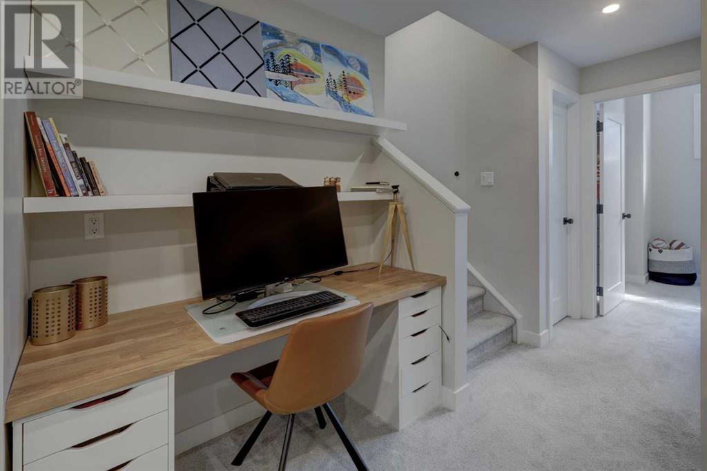 Single Family House for Sale in   Street SW Altadore Calgary 