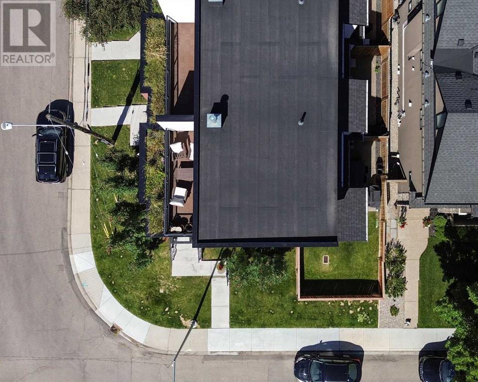 Single Family House for Sale in   Street SW Altadore Calgary 