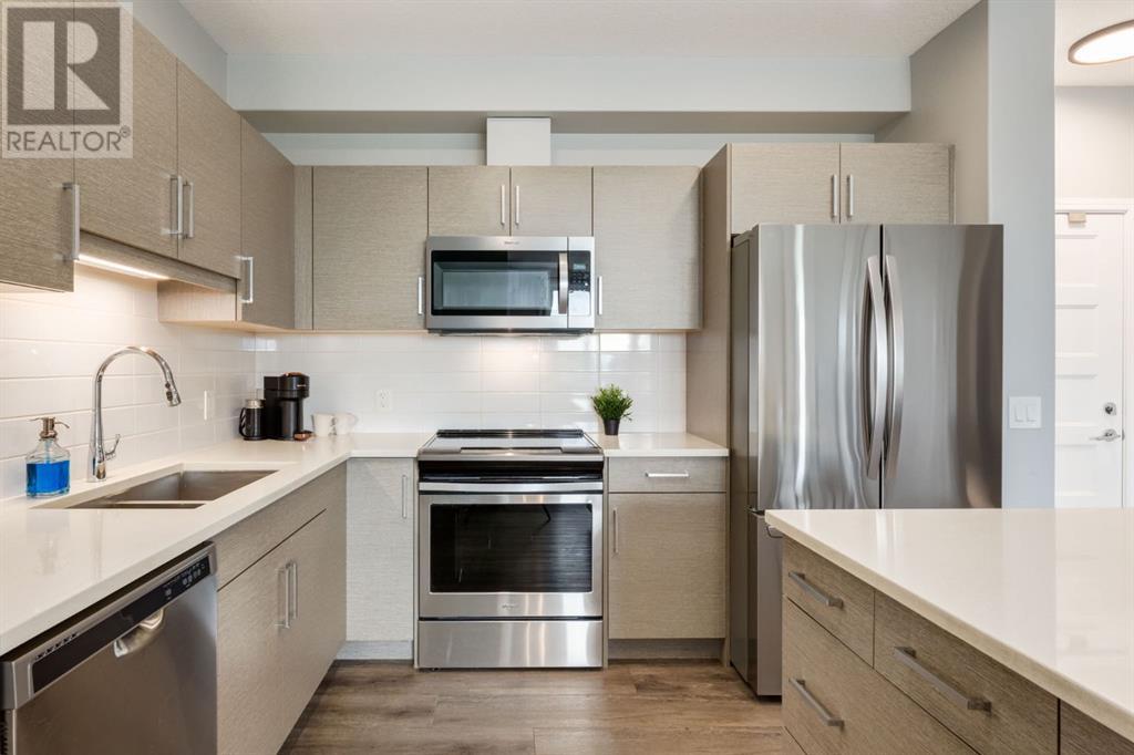 Single Family House for Sale in   Greenbriar Place NW Greenwood/Greenbriar Calgary 