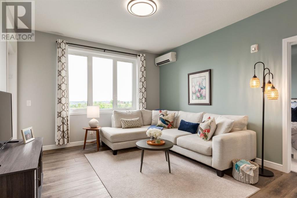 Single Family House for Sale in   Greenbriar Place NW Greenwood/Greenbriar Calgary 