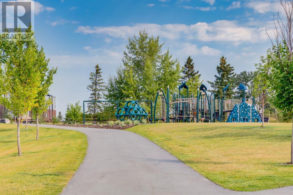 Single Family House for Sale in   Greenbriar Place NW Greenwood/Greenbriar Calgary 