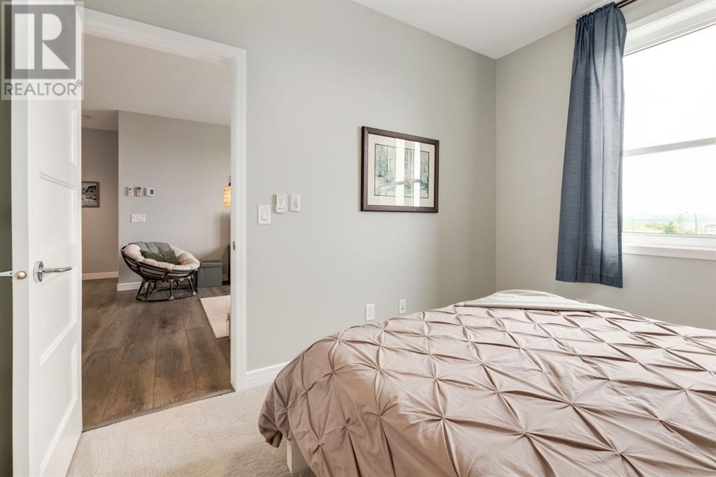 Single Family House for Sale in   Greenbriar Place NW Greenwood/Greenbriar Calgary 