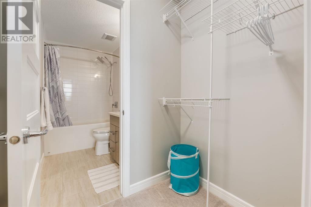 Single Family House for Sale in   Greenbriar Place NW Greenwood/Greenbriar Calgary 