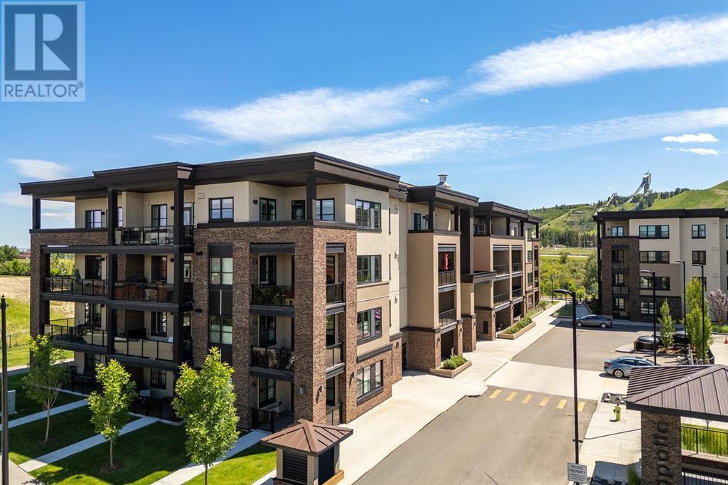 Single Family House for Sale in   Greenbriar Place NW Greenwood/Greenbriar Calgary 