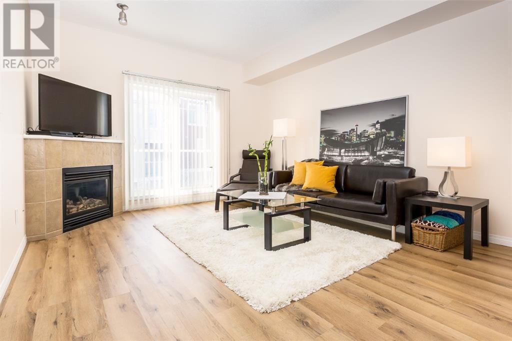 Single Family House for Sale in   Panamount Drive NW Panorama Hills Calgary 