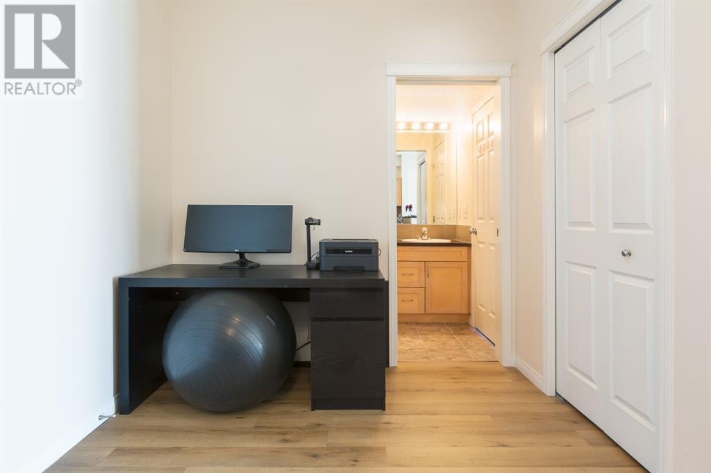 Single Family House for Sale in   Panamount Drive NW Panorama Hills Calgary 