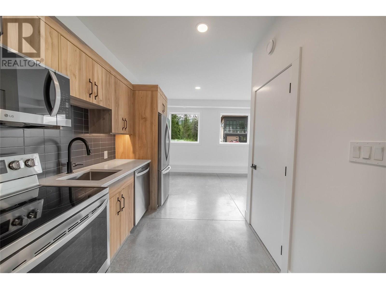 Photo 43 of 2 Huckleberry Place, Fernie BC