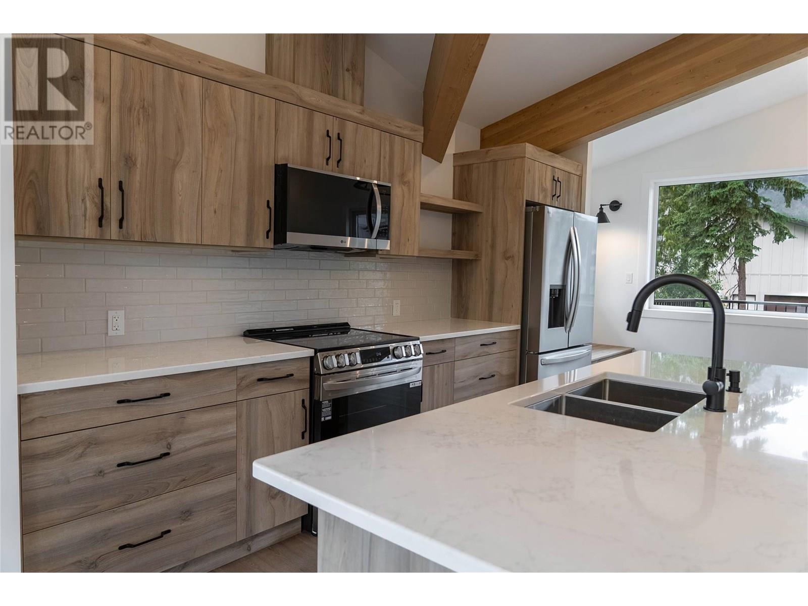 Photo 18 of 2 Huckleberry Place, Fernie BC