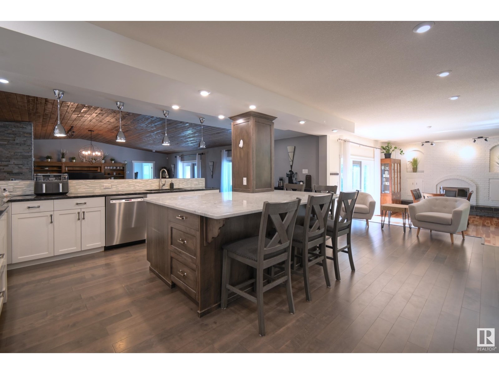 Photo 5 of 7 Marlboro Pl, Spruce Grove AB