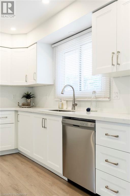Photo 25 of 8477 Dickenson Road E, Hamilton ON