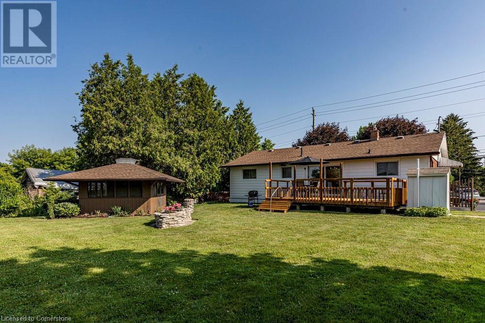Photo 16 of 8477 Dickenson Road E, Hamilton ON