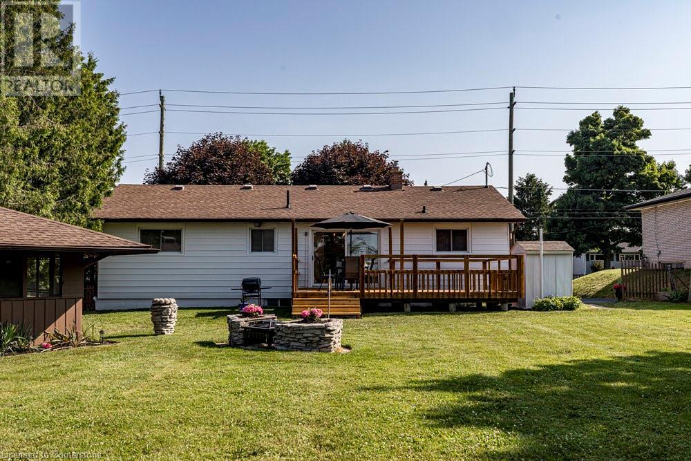 Photo 29 of 8477 Dickenson Road E, Hamilton ON