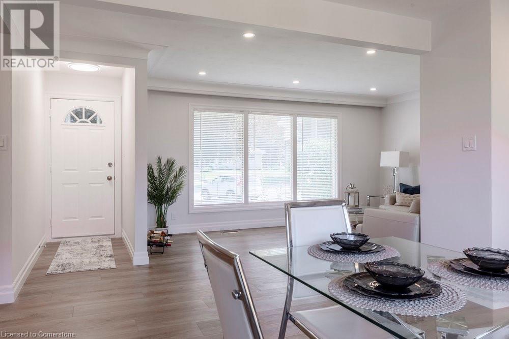 Photo 20 of 8477 Dickenson Road E, Hamilton ON