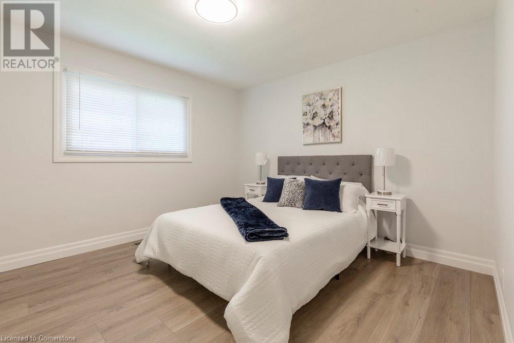 Photo 5 of 8477 Dickenson Road E, Hamilton ON