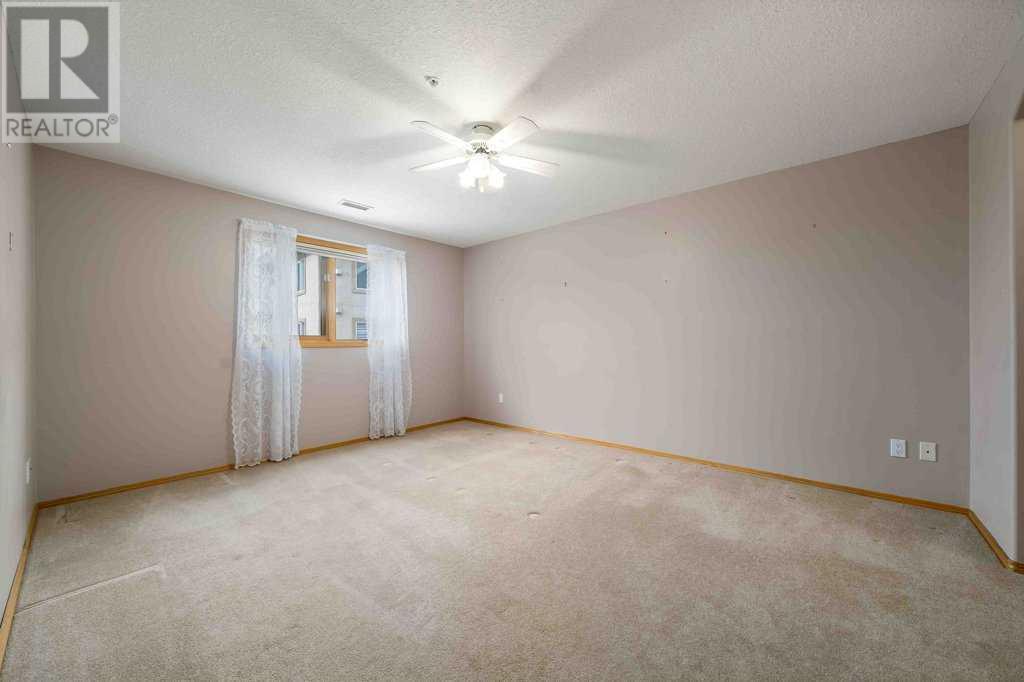 Single Family House for Sale in   Southview Drive SE Connaught Medicine Hat 