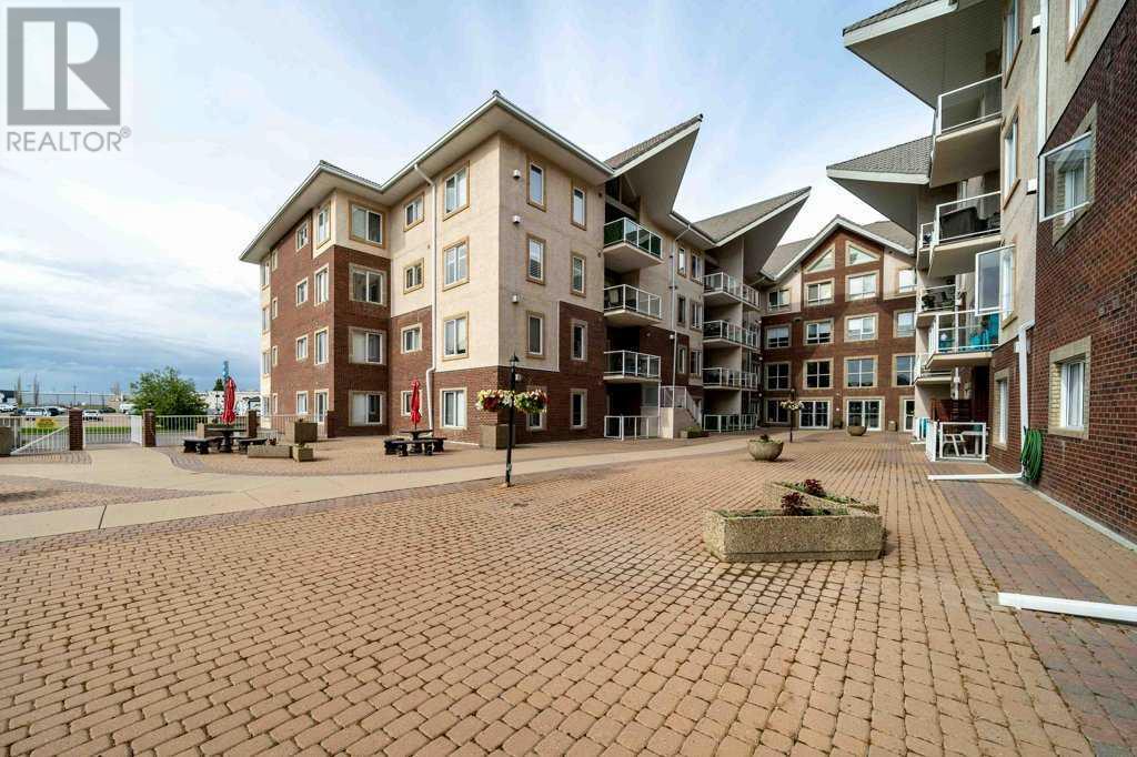Single Family House for Sale in   Southview Drive SE Connaught Medicine Hat 