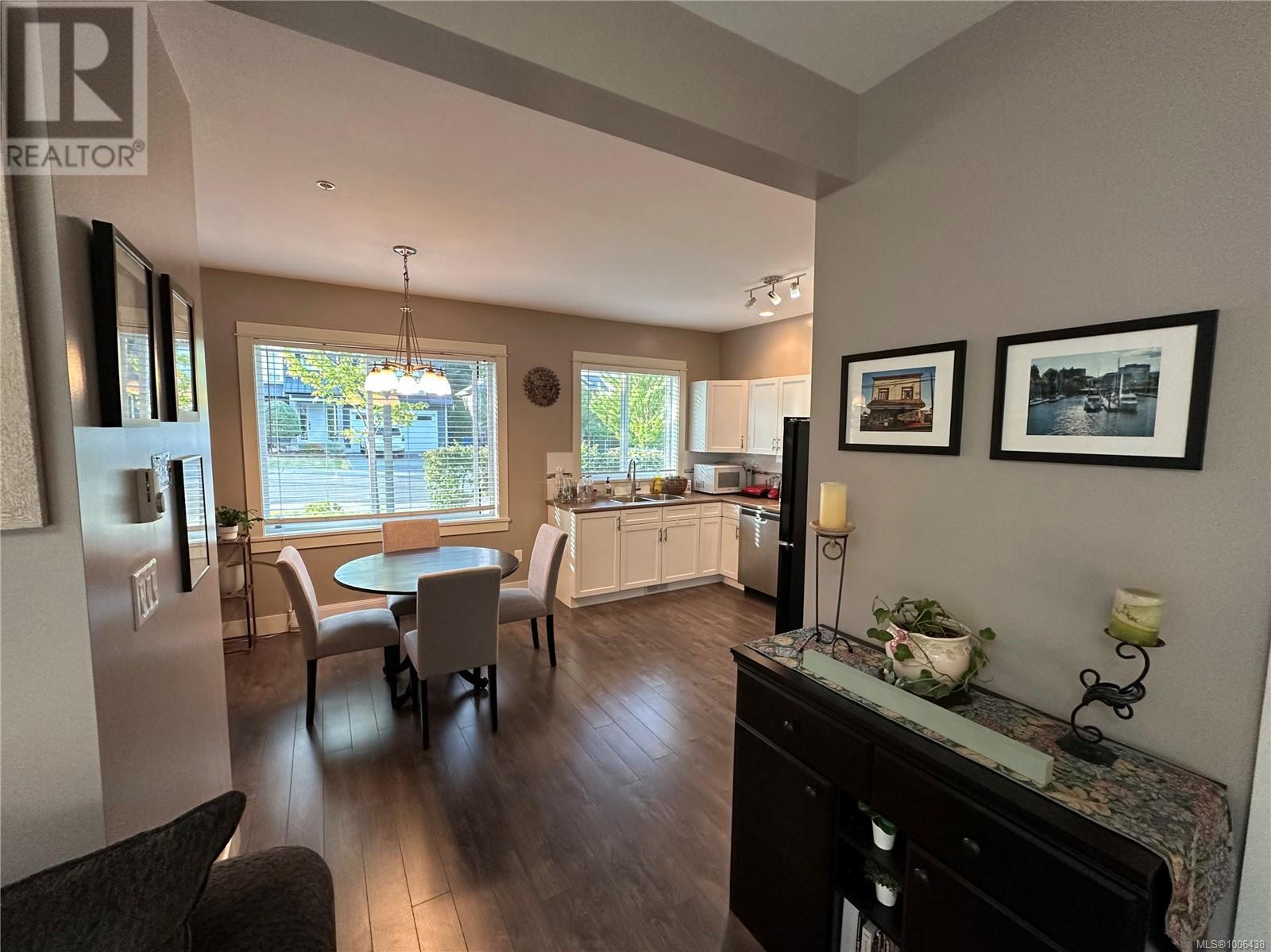 Photo 6 of 4 6177 Nitinat Way, Nanaimo BC