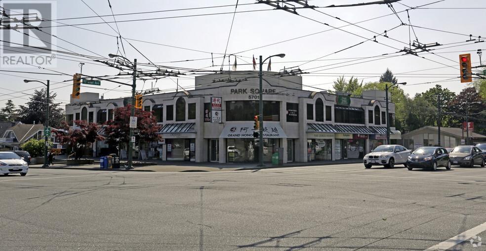 Photo 3 of 228 5701 Granville Street, Vancouver BC