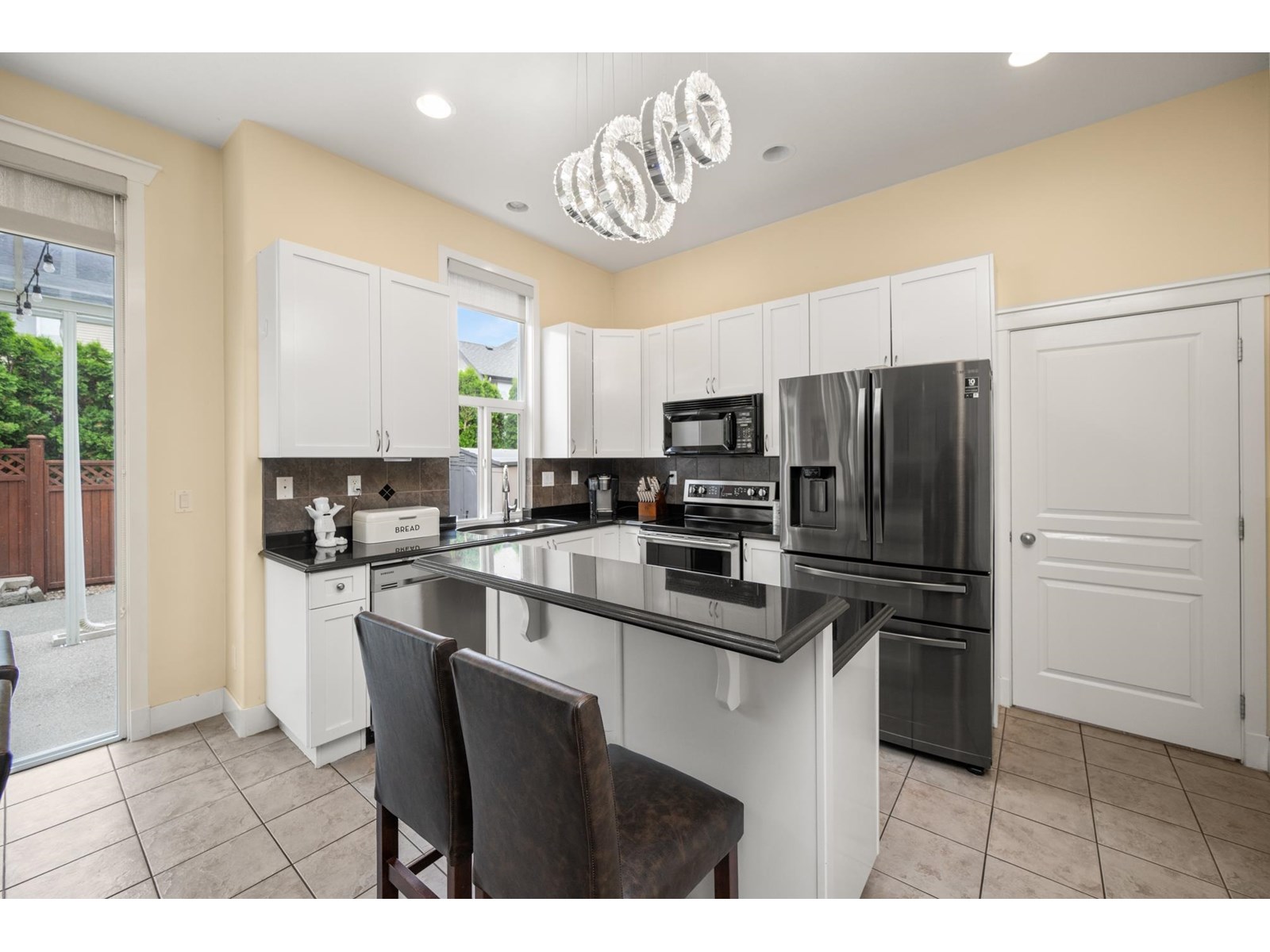 Photo 17 of 6085 165 A Street, Surrey BC