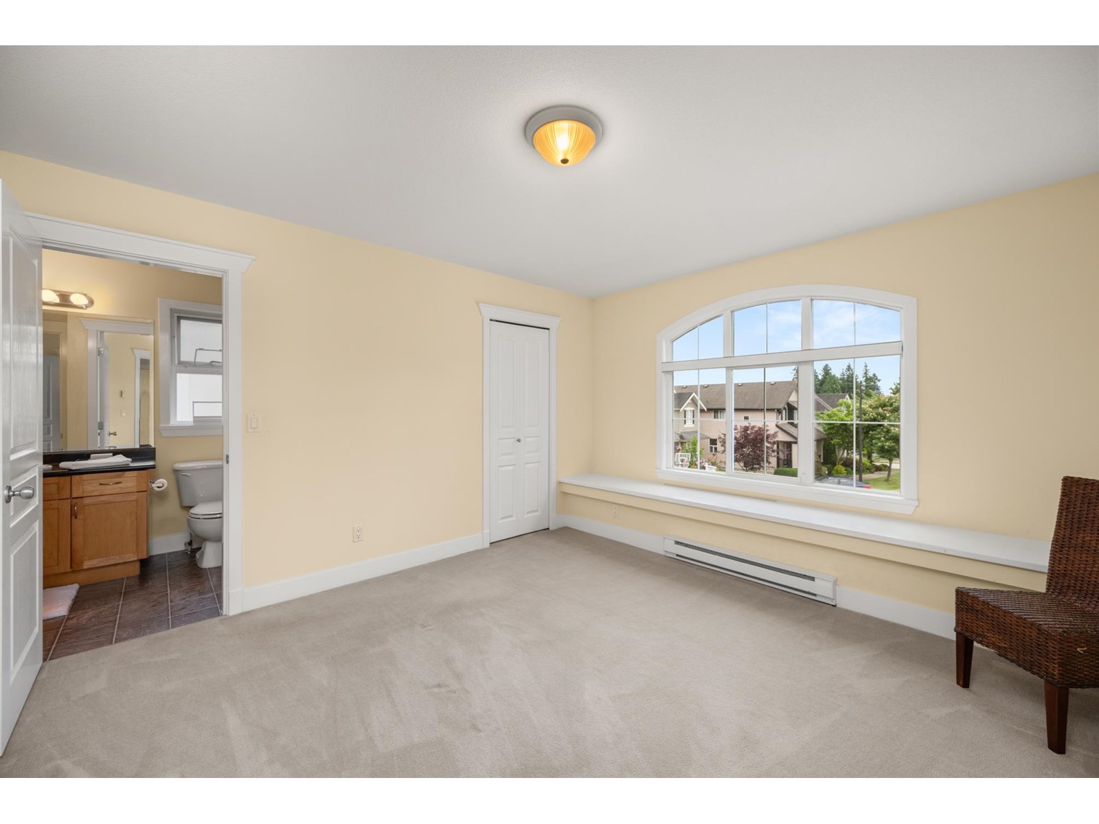Photo 27 of 6085 165 A Street, Surrey BC