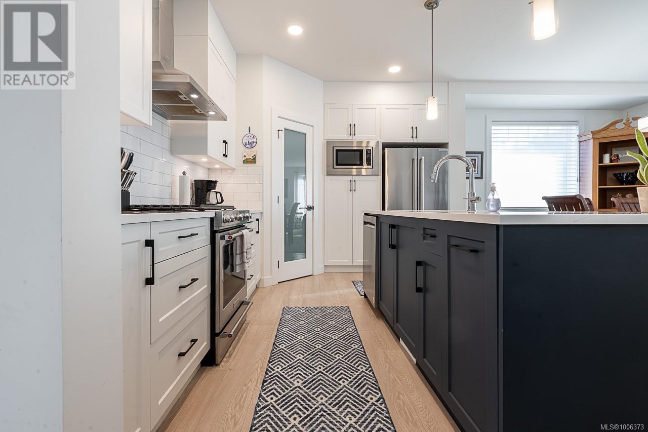 3388 RYDER HESJEDAL WAY - Image 11