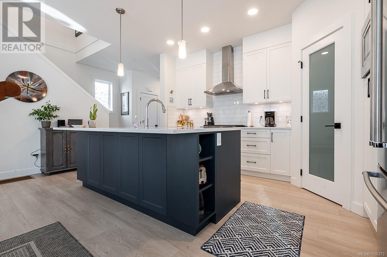 3388 RYDER HESJEDAL WAY - Image 12