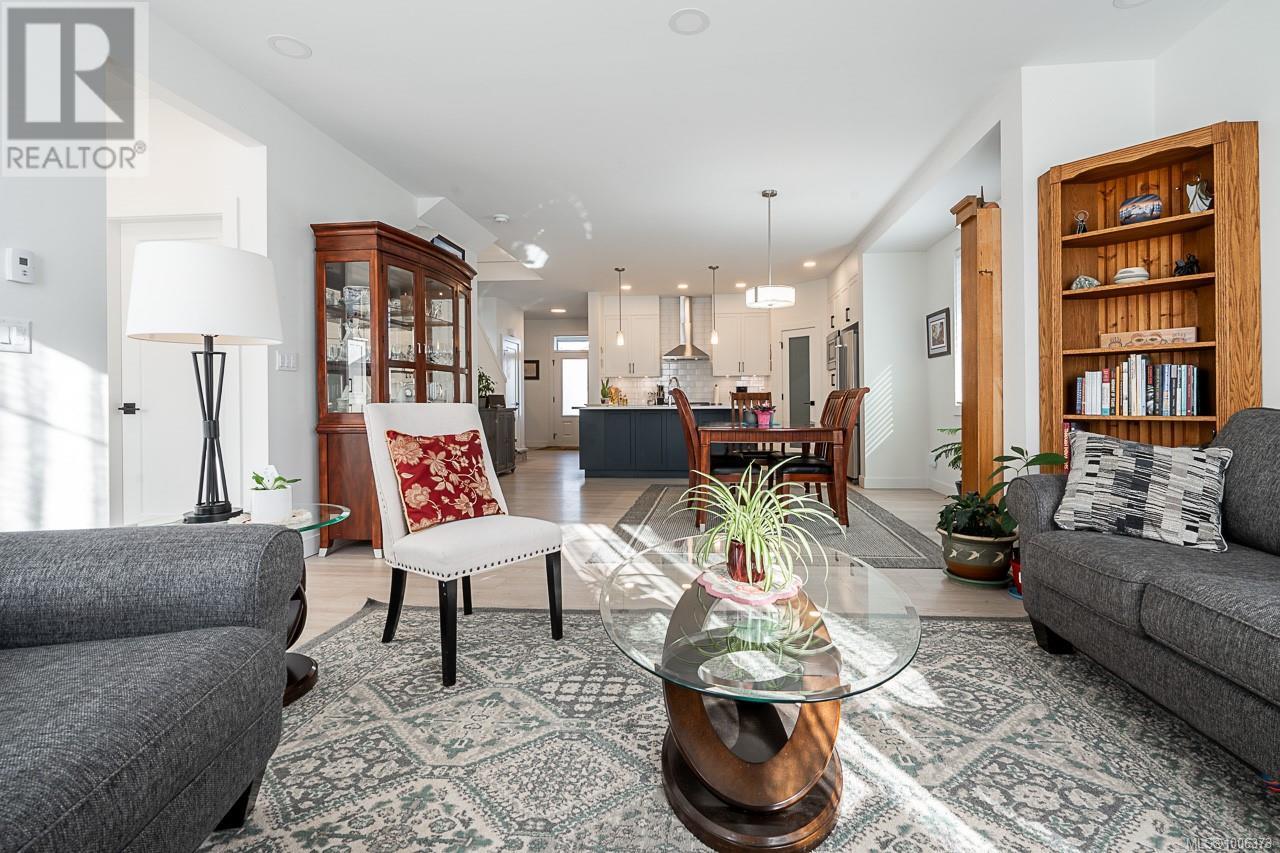 3388 RYDER HESJEDAL WAY - Image 17