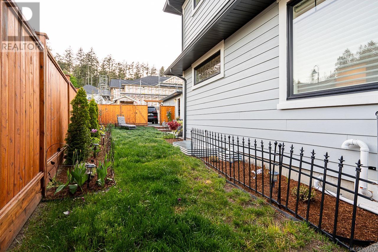 3388 RYDER HESJEDAL WAY - Image 37