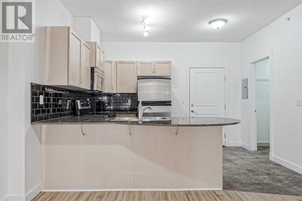 Single Family House for Sale in   Lake Fraser Drive SE Lake Bonavista Calgary 