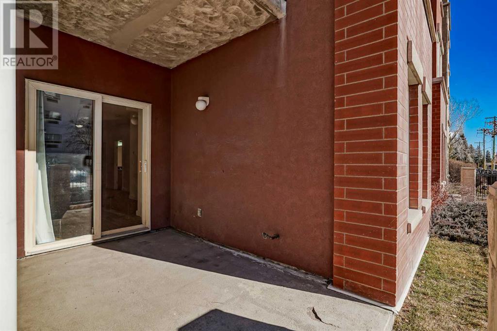 Single Family House for Sale in   Lake Fraser Drive SE Lake Bonavista Calgary 