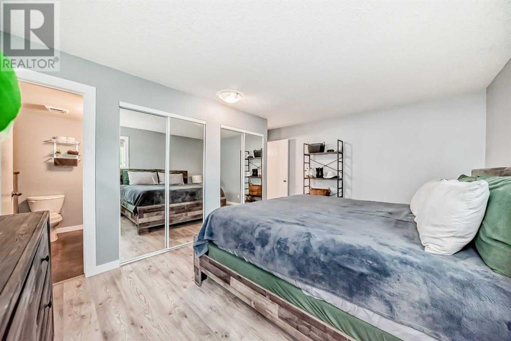 Single Family House for Sale in    Avenue NW Sunnyside Calgary 