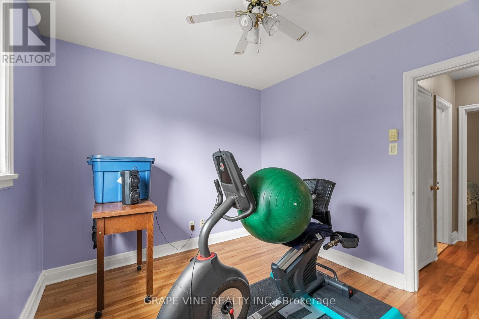 Photo 13 of 1210 Erie Avenue, Ottawa ON