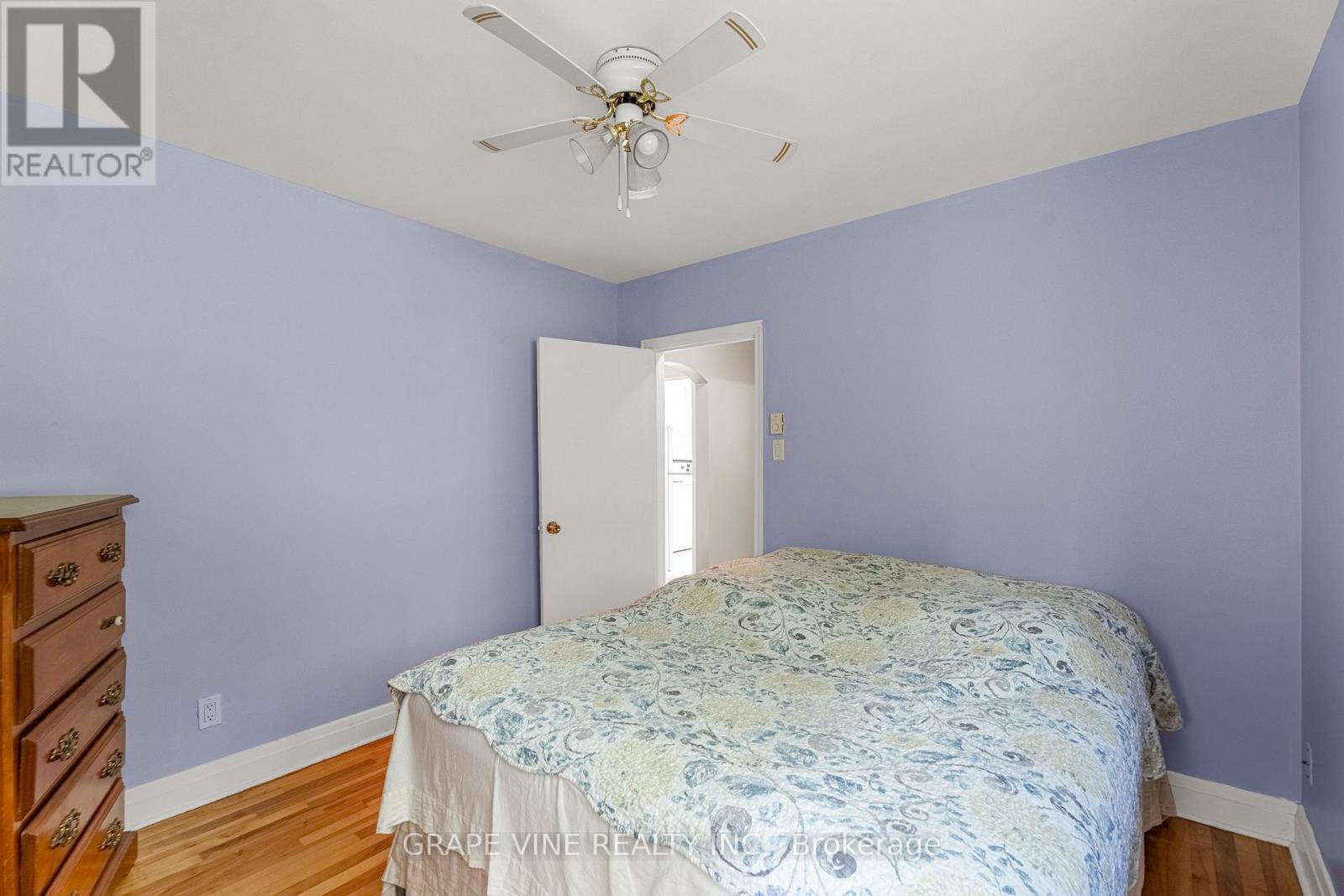 Photo 17 of 1210 Erie Avenue, Ottawa ON