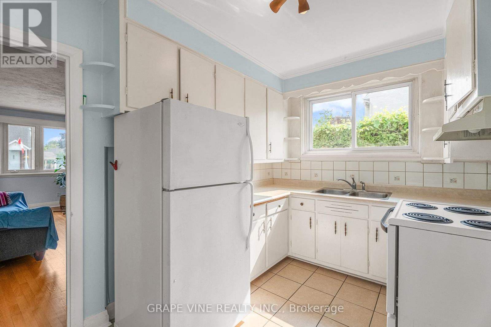 Photo 19 of 1210 Erie Avenue, Ottawa ON