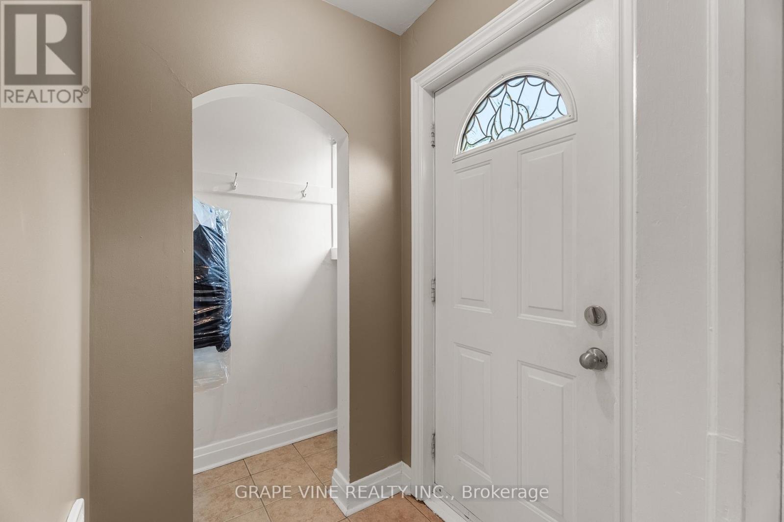 Photo 9 of 1210 Erie Avenue, Ottawa ON