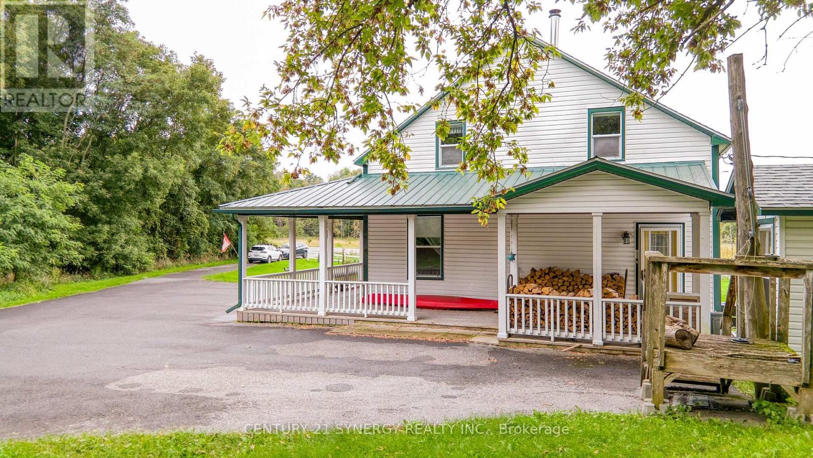 Photo 4 of 4237 Watsons Corners Road, Lanark Highlands ON