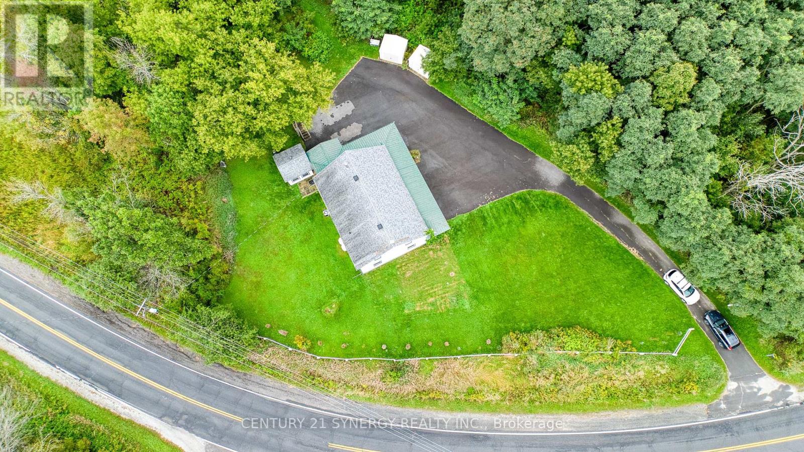 Photo 5 of 4237 Watsons Corners Road, Lanark Highlands ON