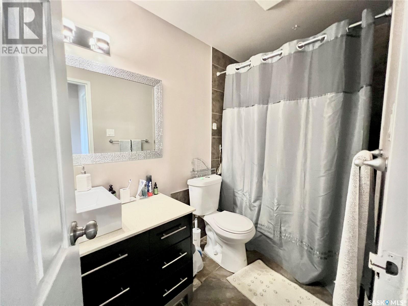 Single Family House Low rise for Sale in   Tait PLACE Saskatoon 