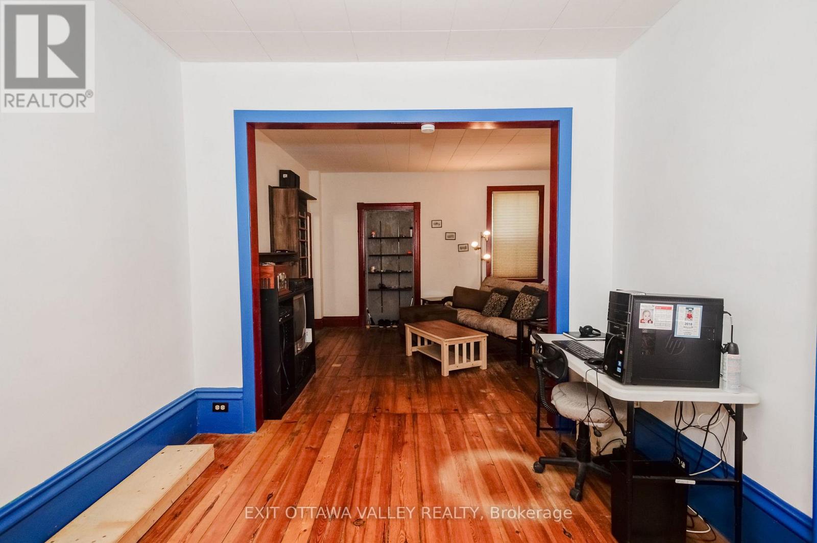 Photo 10 of 468 Moffat Street, Pembroke ON