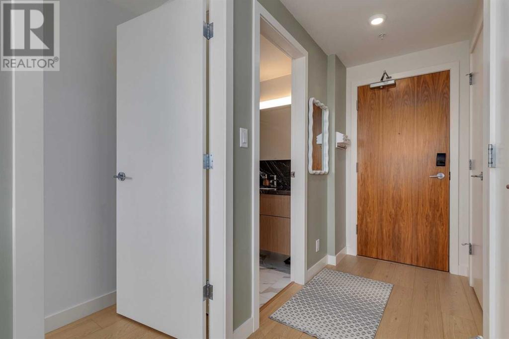 Single Family House for Sale in   Waterfront Court SW Eau Claire Calgary 