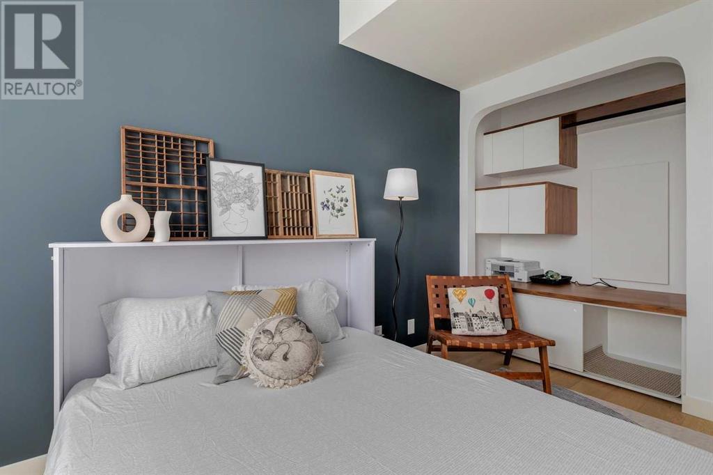 Single Family House for Sale in   Waterfront Court SW Eau Claire Calgary 
