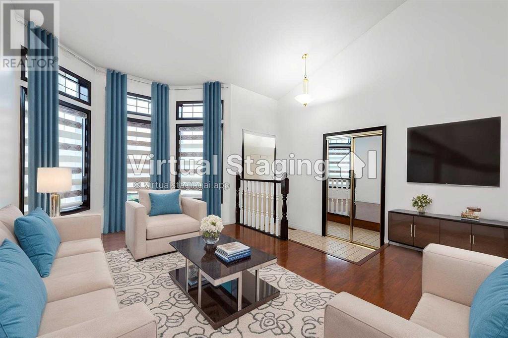 Single Family House 4 Level for Sale in  Riverglen Place SE Riverbend Calgary 