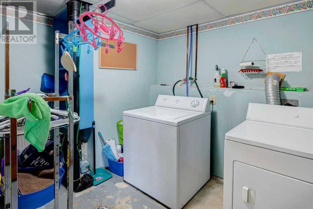 Single Family House Bi-level for Sale in  Whitworth Way NE Whitehorn Calgary 