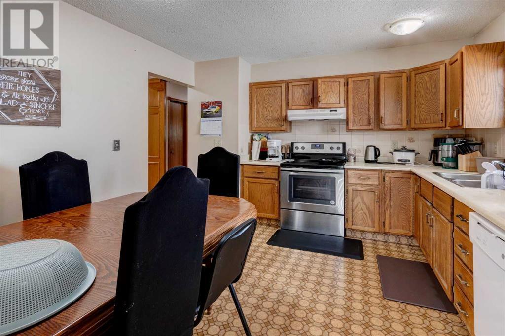 Single Family House Bi-level for Sale in  Whitworth Way NE Whitehorn Calgary 