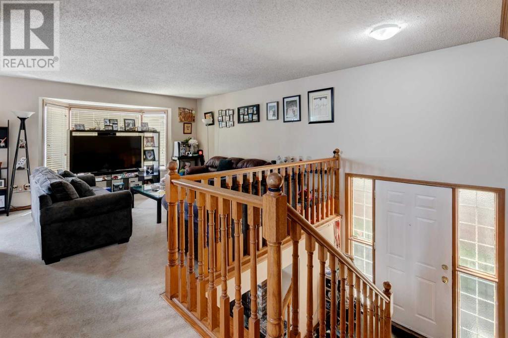 Single Family House Bi-level for Sale in  Whitworth Way NE Whitehorn Calgary 
