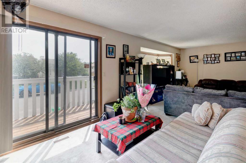 Single Family House Bi-level for Sale in  Whitworth Way NE Whitehorn Calgary 